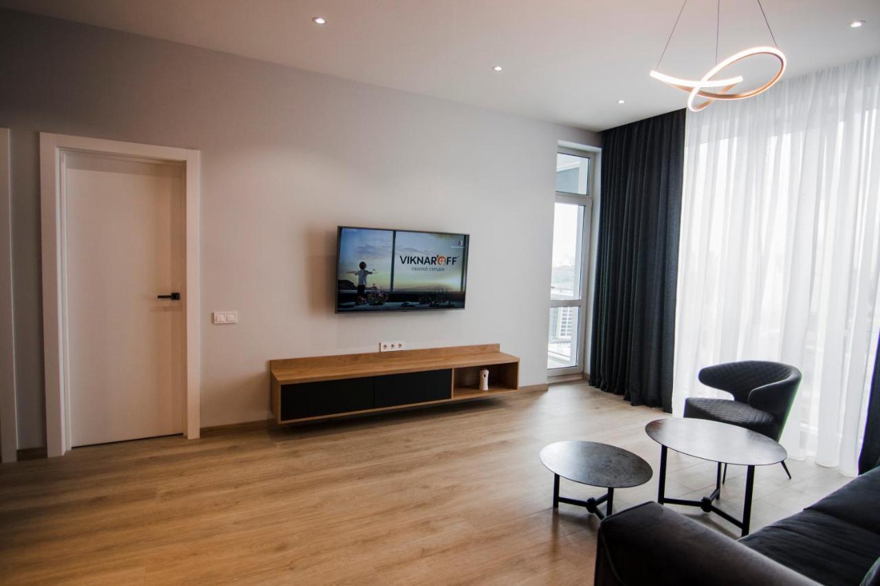 Royal Tower Residence Big Vip Apartment In Center Floor 27 Киев Екстериор снимка